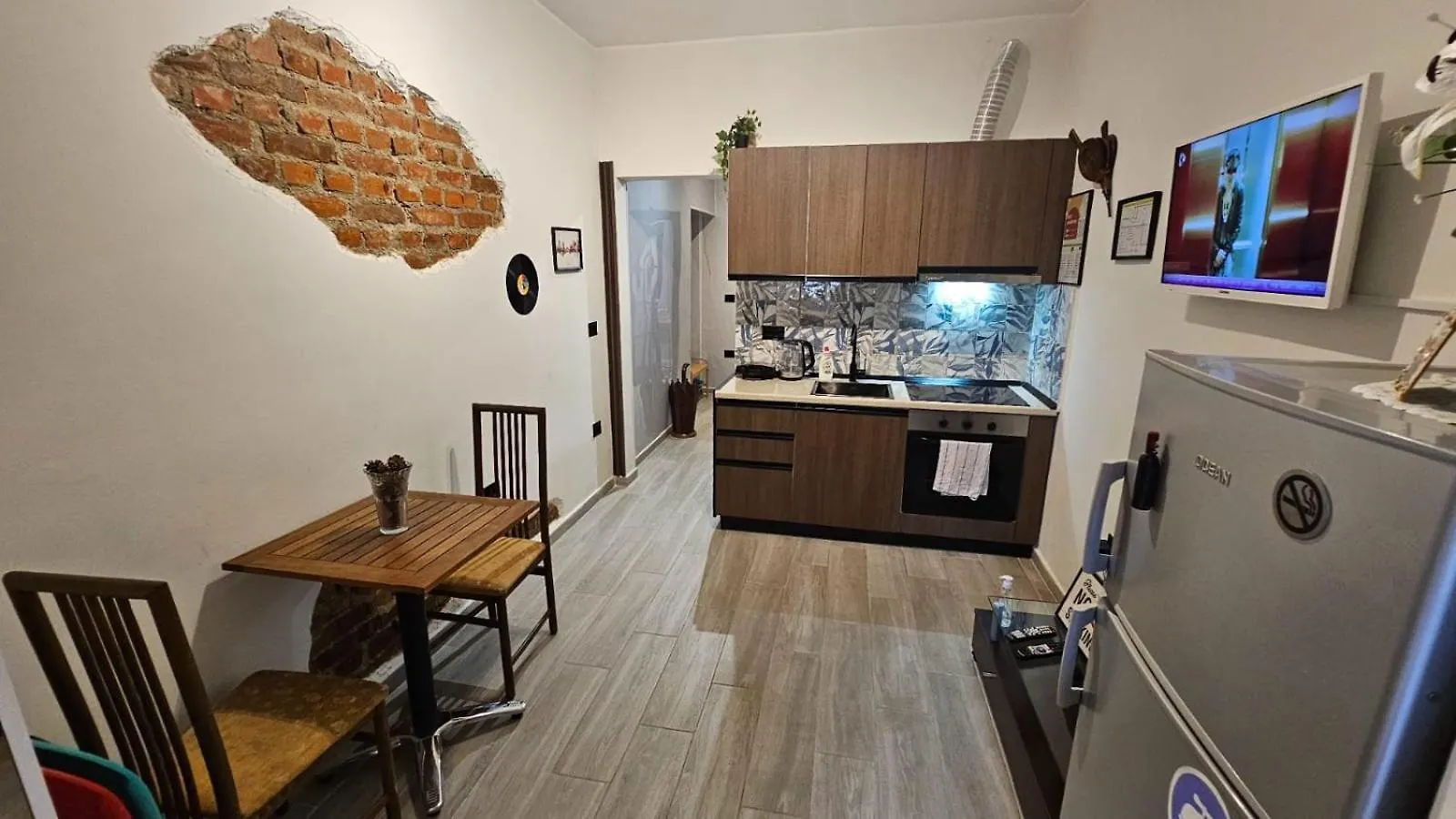 Unionbnb Apartments 地拉那